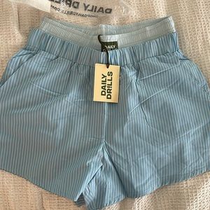 Double lined poplin short in blue stripe